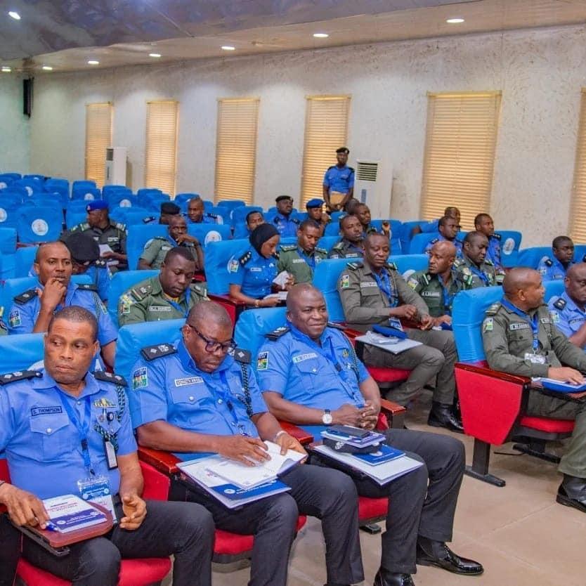 Police Train Chief Security Officers, Others