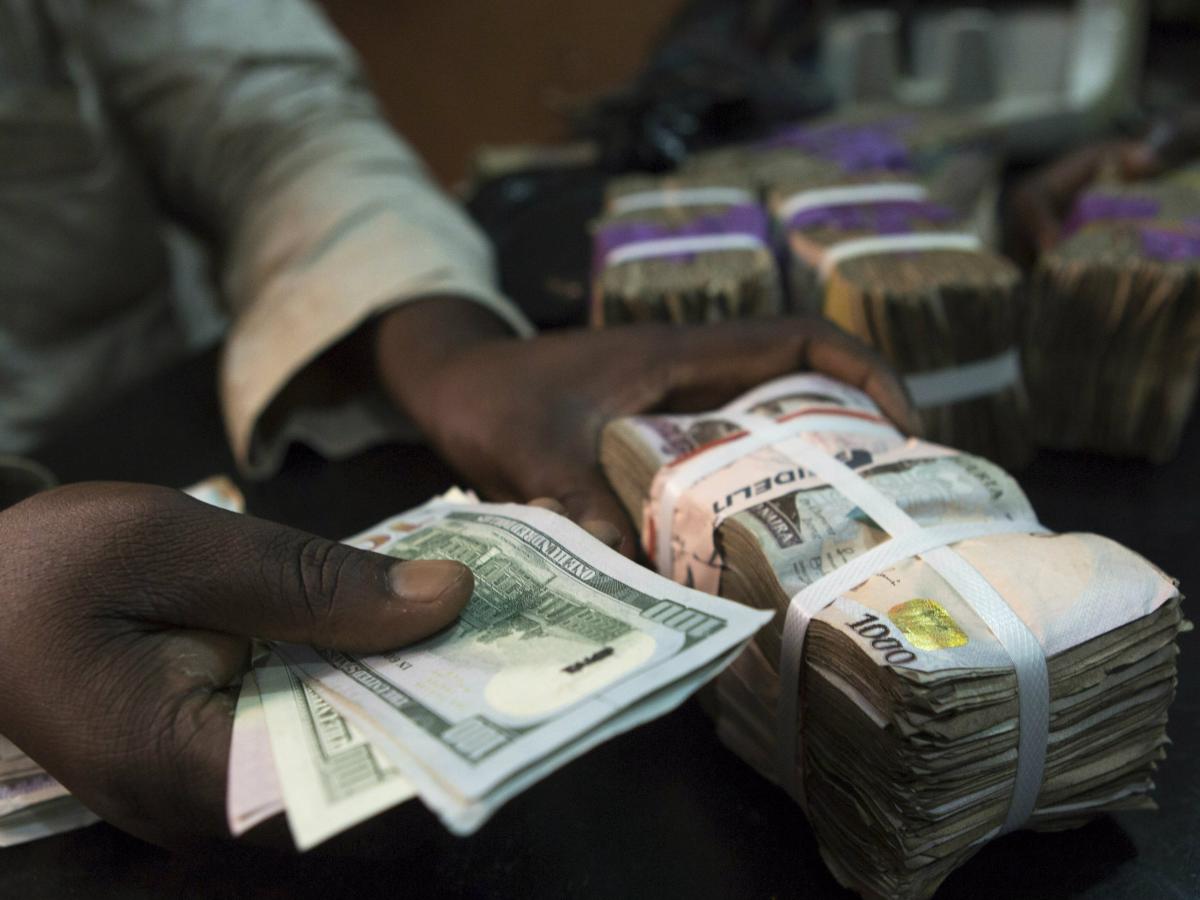 The Central Bank of Nigeria (CBN) has devalued the Naira to N631 to the dollar from N461.6